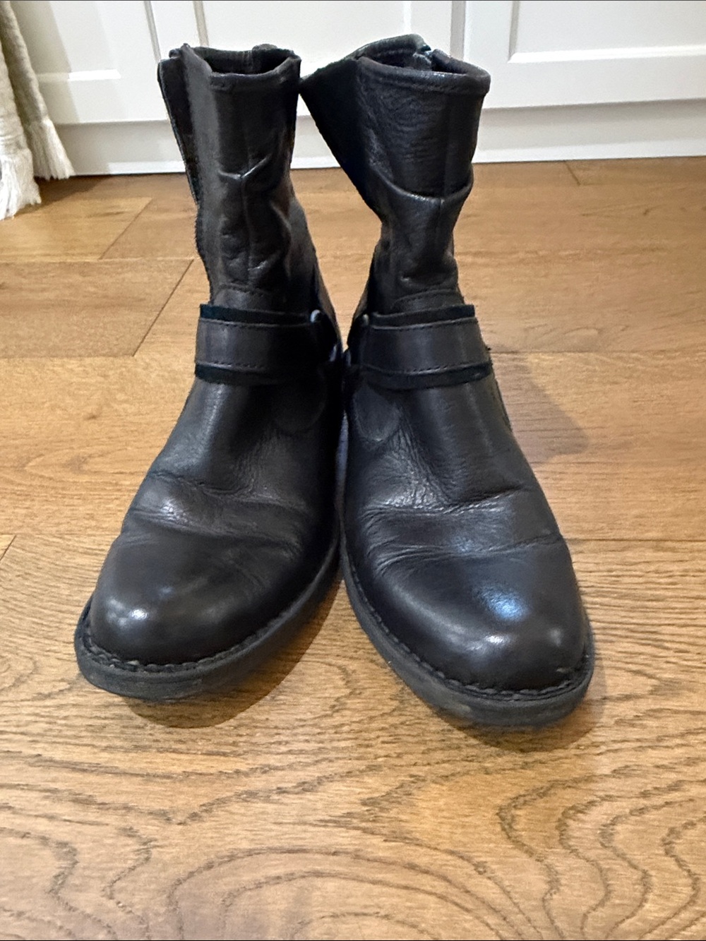 Born Black Leather Harness Moto Boots - Picture 14 of 16